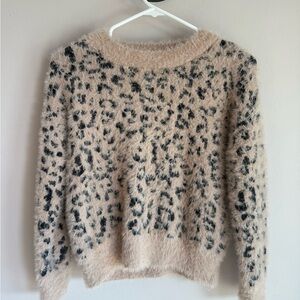 Mi Ami Leopard Print Fuzzy Eyelash Knit‎ Sweater Tan Black Crewneck Pullover 110